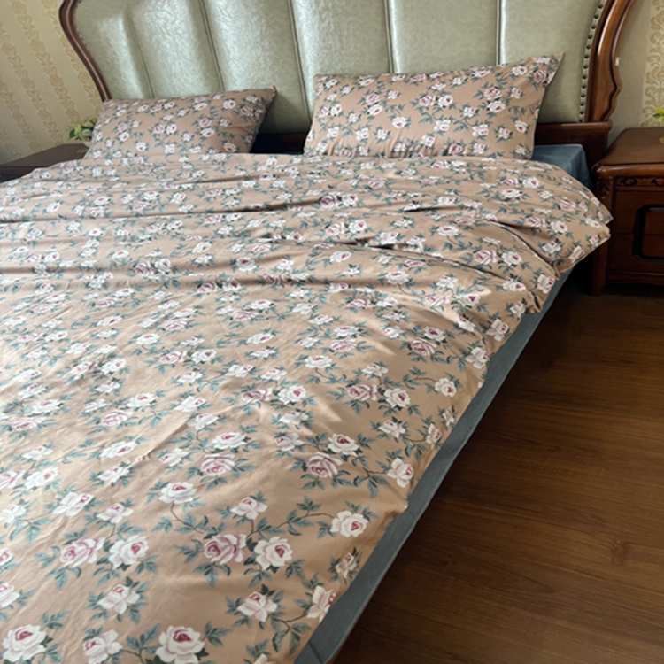 91家纺网 家纺一手货源 找家纺 启程全棉13372印花四件套直播爆款法式复古碎花系列 玫瑰