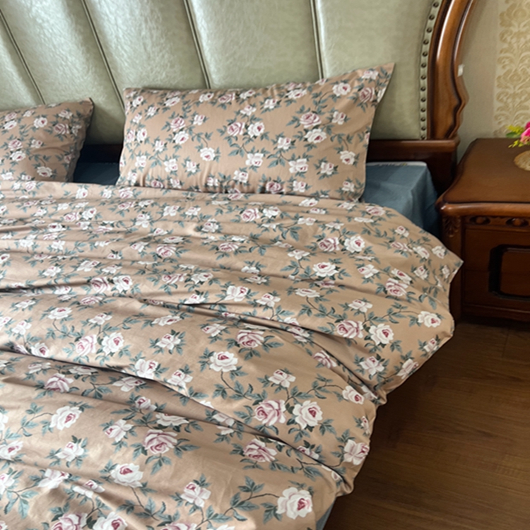 91家纺网 家纺一手货源 找家纺 启程全棉13372印花四件套直播爆款法式复古碎花系列 玫瑰