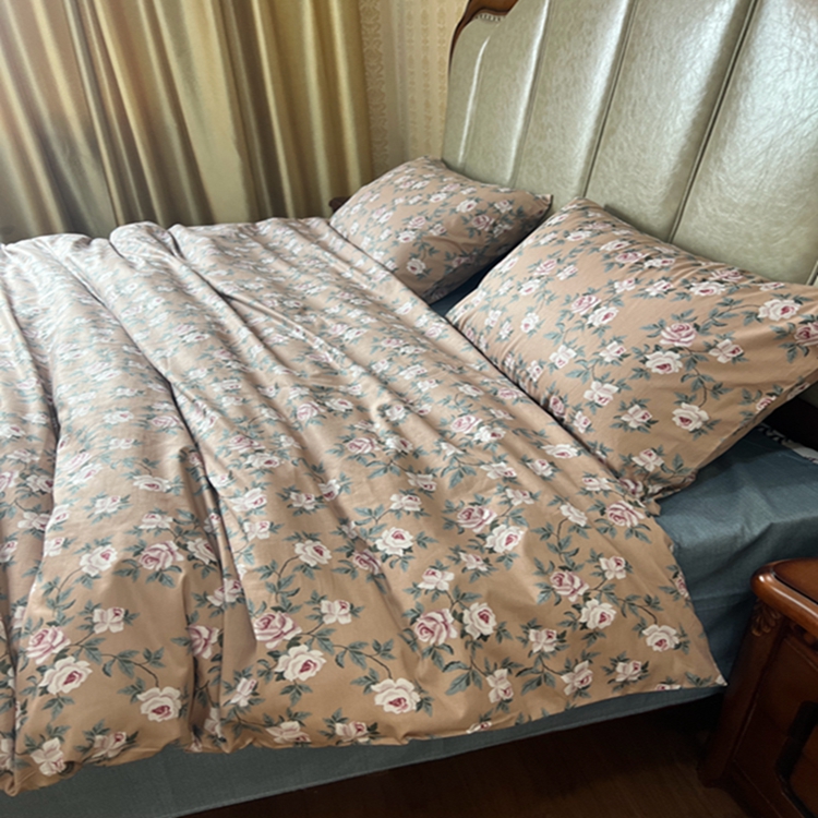 91家纺网 家纺一手货源 找家纺 启程全棉13372印花四件套直播爆款法式复古碎花系列 玫瑰