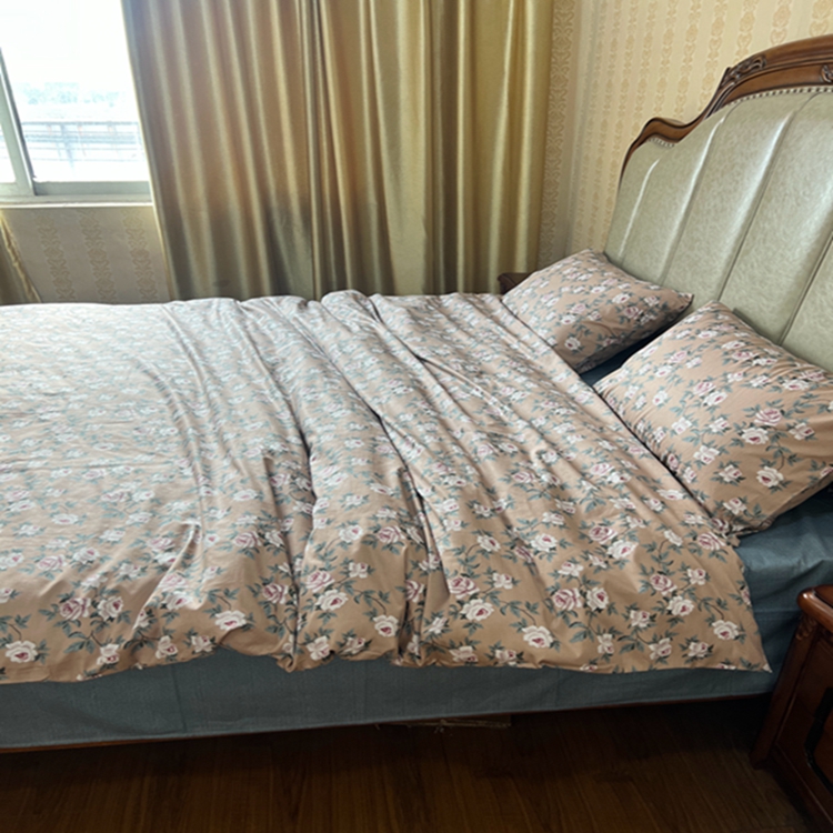 91家纺网 家纺一手货源 找家纺 启程全棉13372印花四件套直播爆款法式复古碎花系列 玫瑰