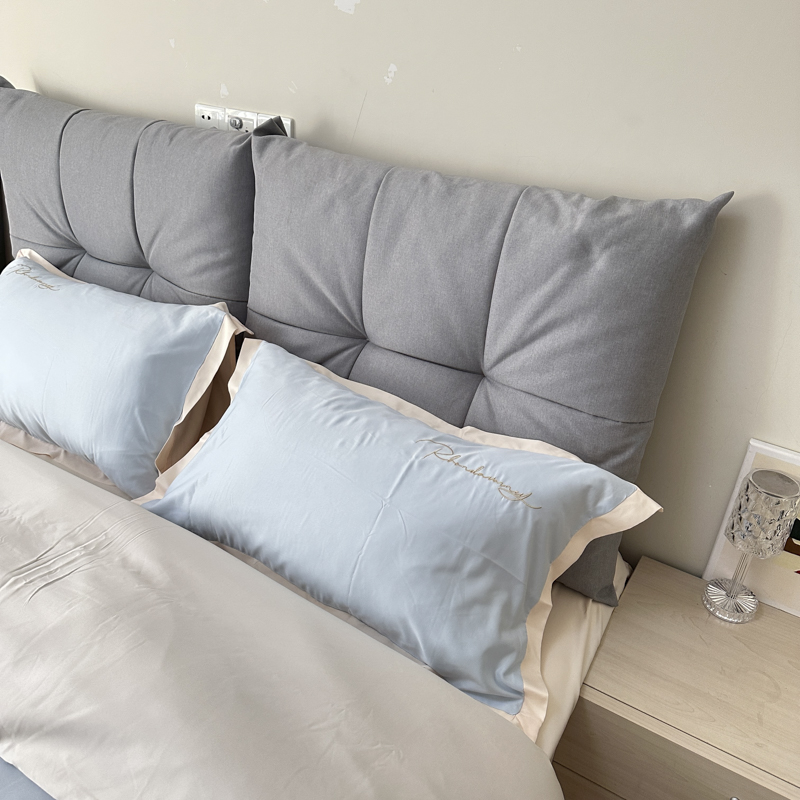 91家纺网 家纺一手货源 找家纺 金麦家纺 2023新款冰丝小拼角四件套系列 小拼角天空蓝