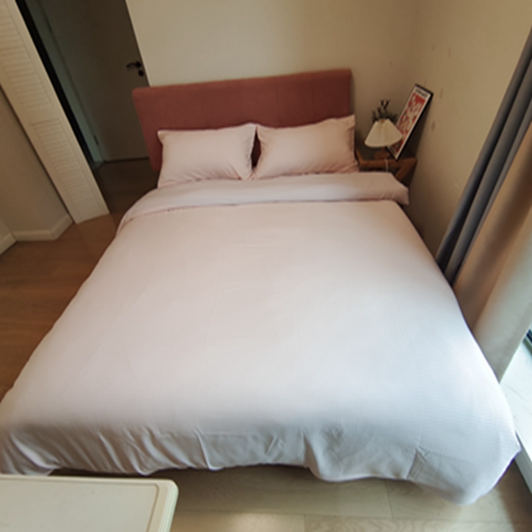 91家纺网 家纺一手货源 找家纺 N先生  2024新款小方格提花水洗棉四件套 浅豆沙