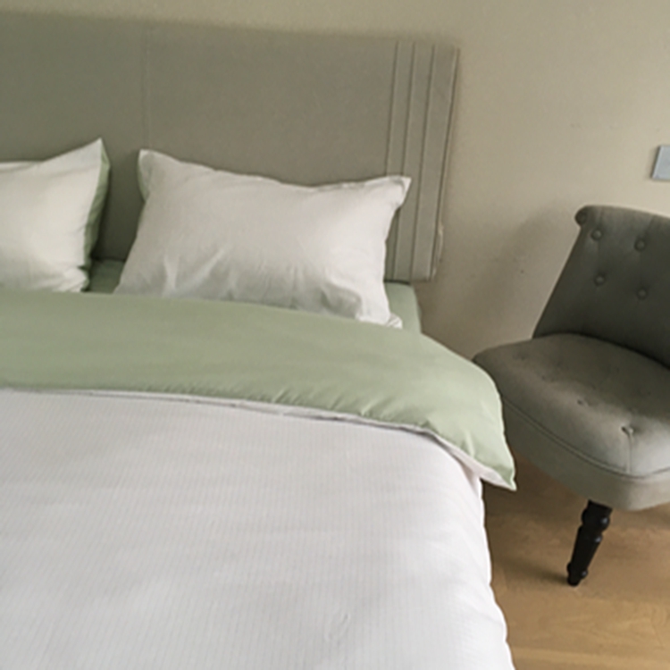 91家纺网 家纺一手货源 找家纺 N先生  2024新款小方格提花水洗棉四件套 抹茶绿