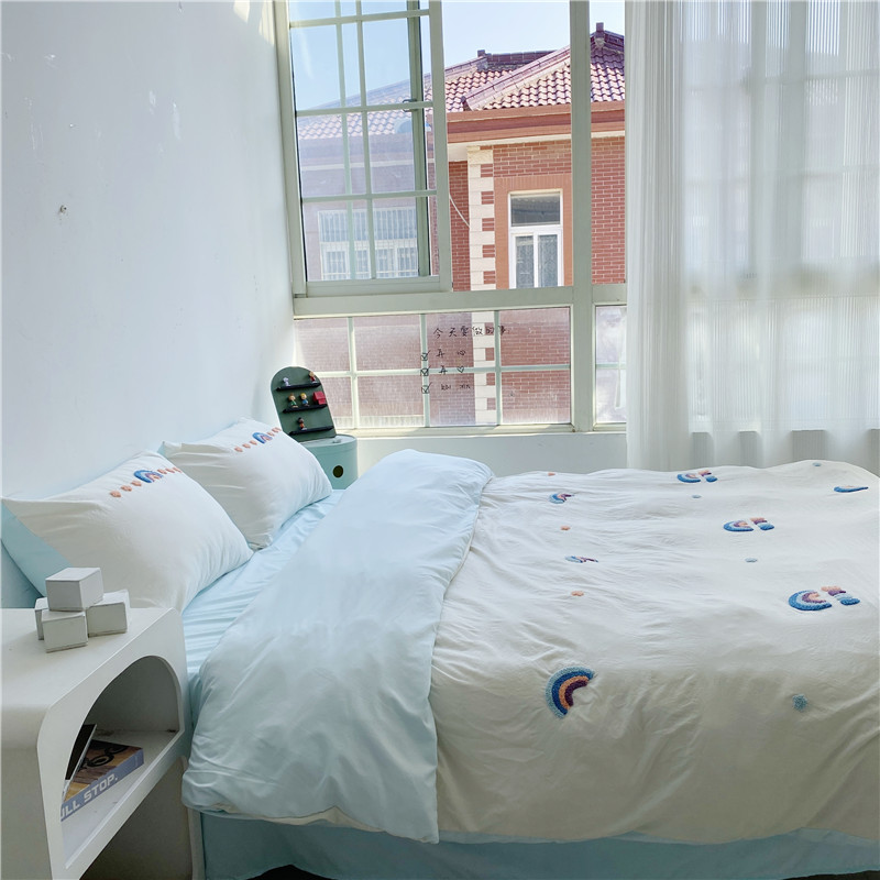 91家纺网 家纺一手货源 找家纺 潮邦 2025全新升级面料【奶小冻】春夏毛巾绣四件套 彩虹桥