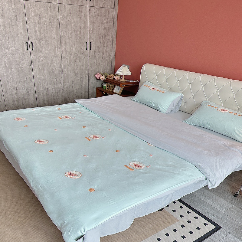 91家纺网 家纺一手货源 找家纺 潮邦 2025全新升级面料【奶小冻】春夏毛巾绣四件套 羊咩咩