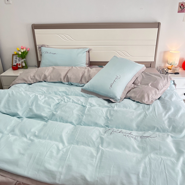 91家纺网 家纺一手货源 找家纺 金麦家纺 2023新款冰丝小拼角四件套系列 小拼角繁星蓝