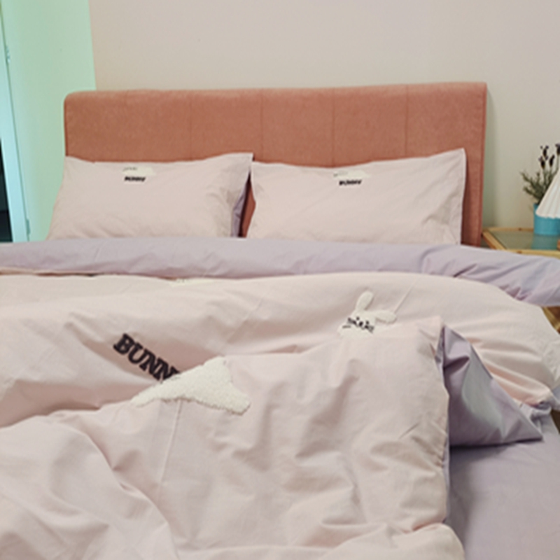 91家纺网 家纺一手货源 找家纺 时年 全棉水洗棉毛巾绣系列 40水洗-邦尼兔粉