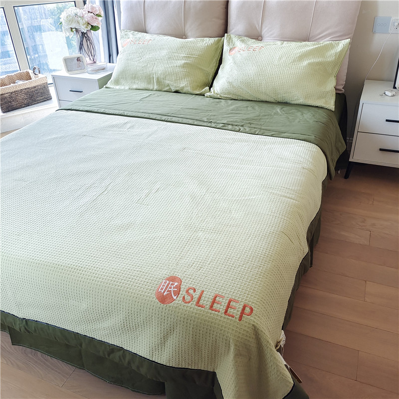 91家纺网 家纺一手货源 找家纺 眠博士 2023新款华夫格夏被四件套 夏被-果绿+松绿