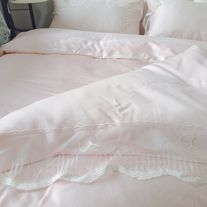 91家纺网 家纺一手货源 找家纺 曼布缇2025新款春夏新品100S莱赛尔天丝四件套-流金岁月 粉