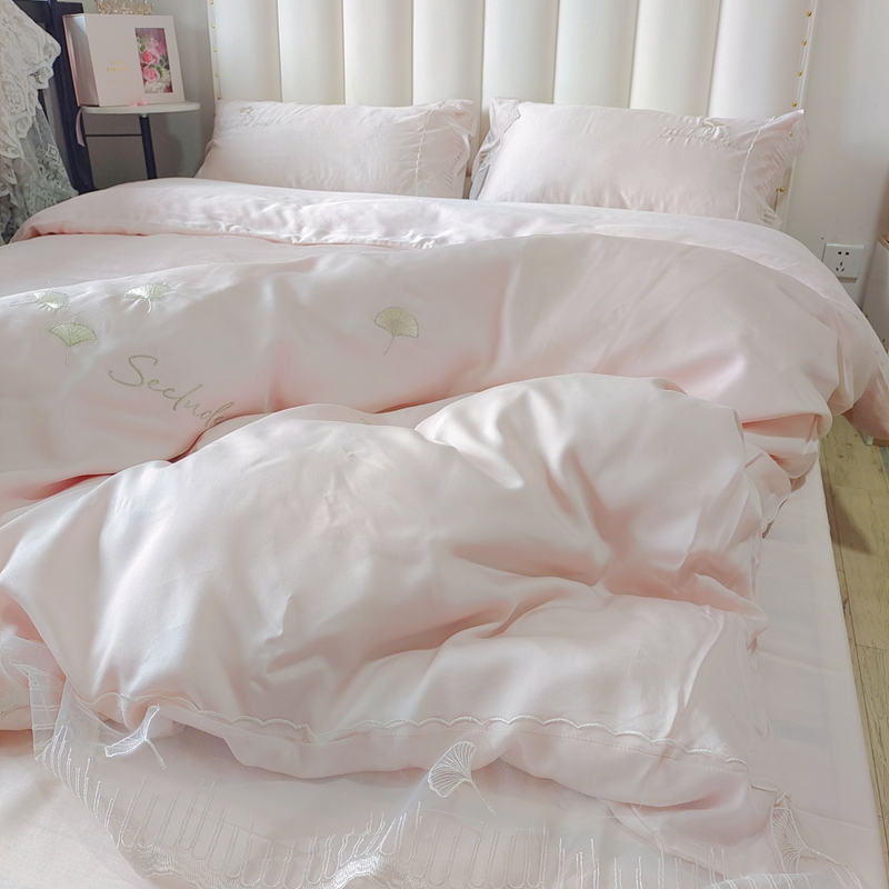 91家纺网 家纺一手货源 找家纺 曼布缇2025新款春夏新品100S莱赛尔天丝四件套-流金岁月 粉