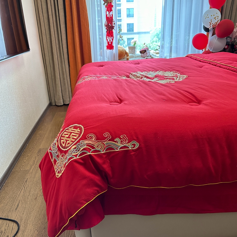 91家纺网 家纺一手货源 找家纺 2025新款婚庆棉花被刺绣大红结婚喜被被子被芯 棉花被-龙凤团圆