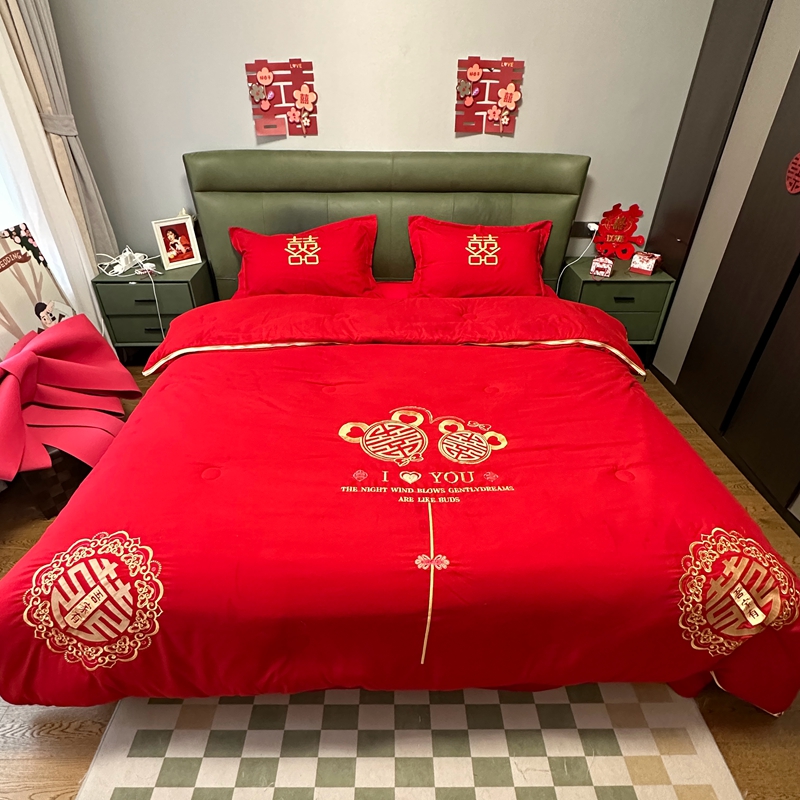 91家纺网 家纺一手货源 找家纺 2025婚庆棉花被刺绣大红结婚喜被被子被芯棉花子母被吾家双喜（红+红）