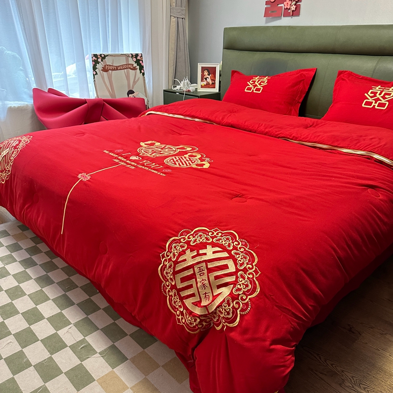 91家纺网 家纺一手货源 找家纺 2025婚庆棉花被刺绣大红结婚喜被被子被芯棉花子母被吾家双喜（红+红）