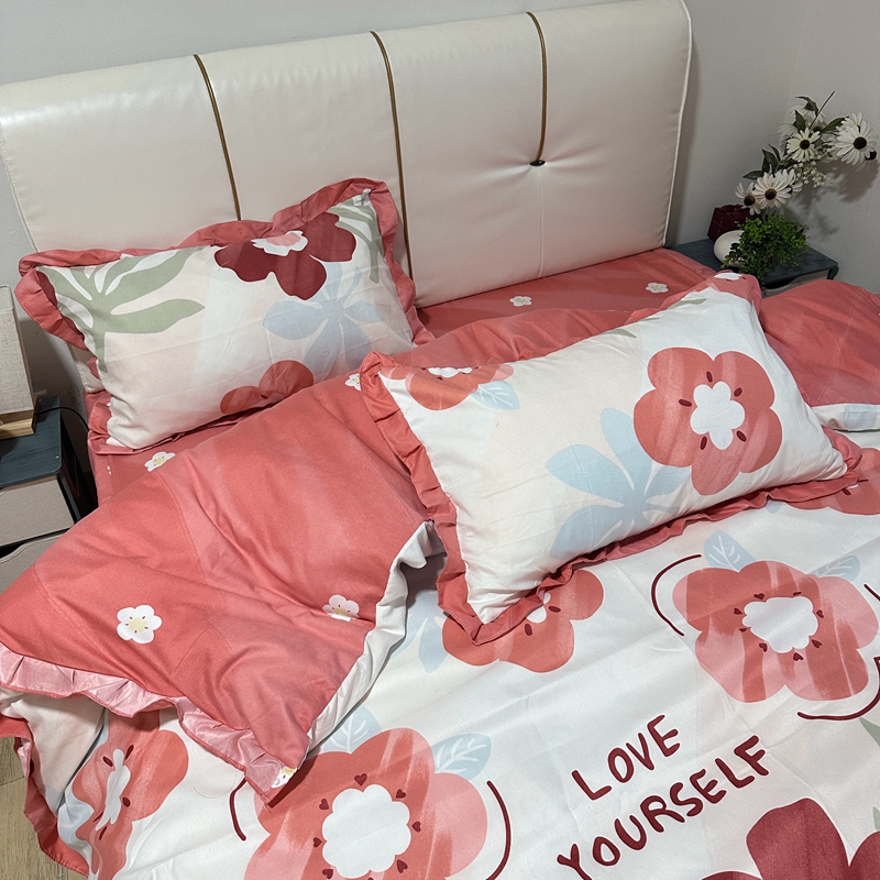 91家纺网 家纺一手货源 找家纺 秋艳 新款直播电商爆款韩版公主风加厚磨毛植物羊绒床裙四件套 桃花印记