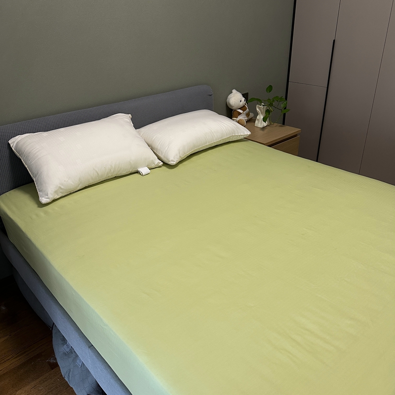 91家纺网 家纺一手货源 找家纺 风向标 2023新款全棉大雁纹单床单 甘草绿