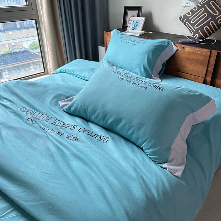 91家纺网 家纺一手货源 找家纺 易辰美 2024新款轻奢A类高克重斜纹云柔棉绣花四件套 祖母绿