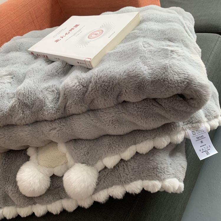 91家纺网 家纺一手货源 找家纺 （总）潮邦创意家居 2025新款泡泡绒兔绒暖阳绒球毛毯子盖毯睡毯