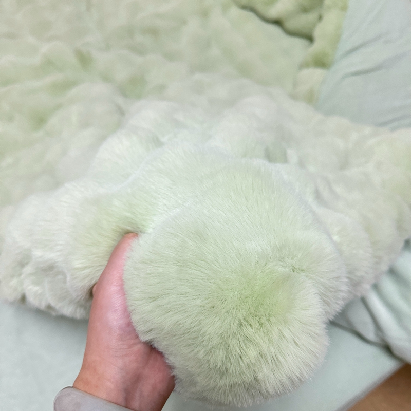 91家纺网 家纺一手货源 找家纺 满座 高克重托卡斯仿皮草 大泡泡兔毛四件套兔兔绒牛奶绒四件套 暮光绿