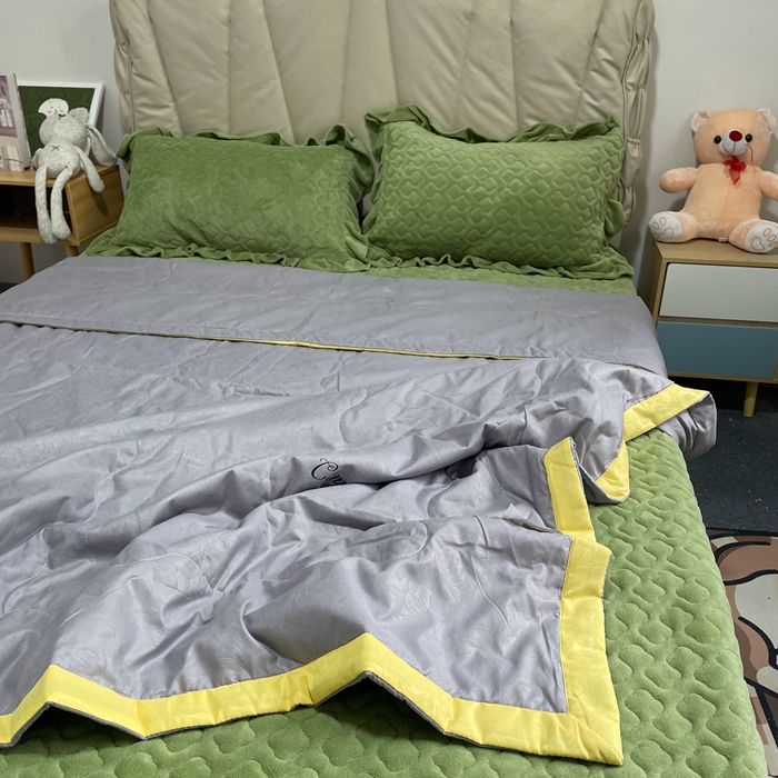 91家纺网 家纺一手货源 找家纺 壹张床 2025新款大豆纤维抗菌夏被夏凉被空调被被子被芯 浅灰