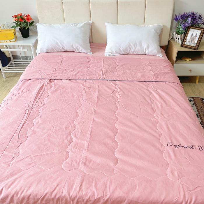 91家纺网 家纺一手货源 找家纺 壹张床 2025新款大豆纤维抗菌夏被夏凉被空调被被子被芯 粉玉