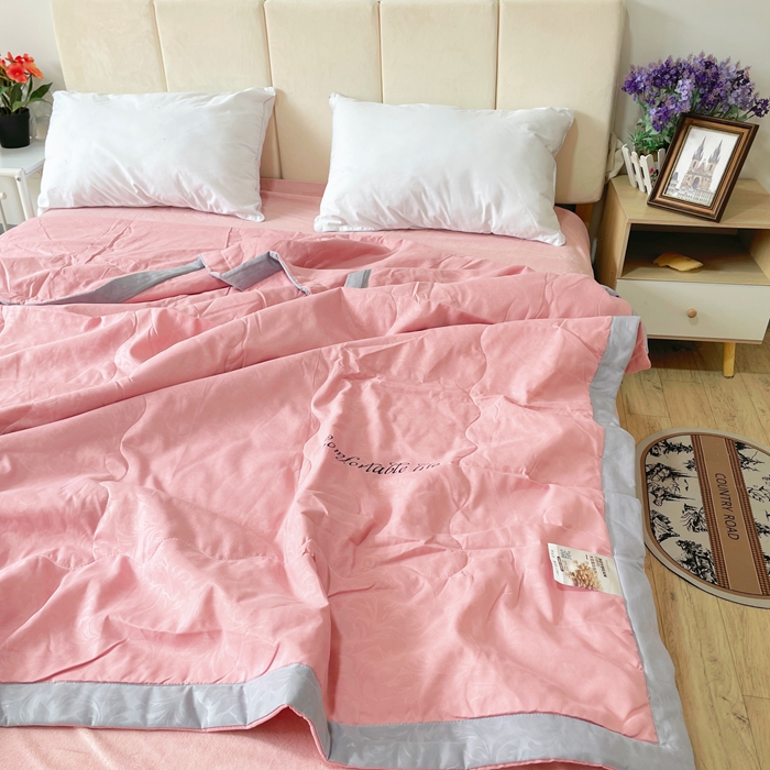 91家纺网 家纺一手货源 找家纺 壹张床 2025新款大豆纤维抗菌夏被夏凉被空调被被子被芯 粉玉