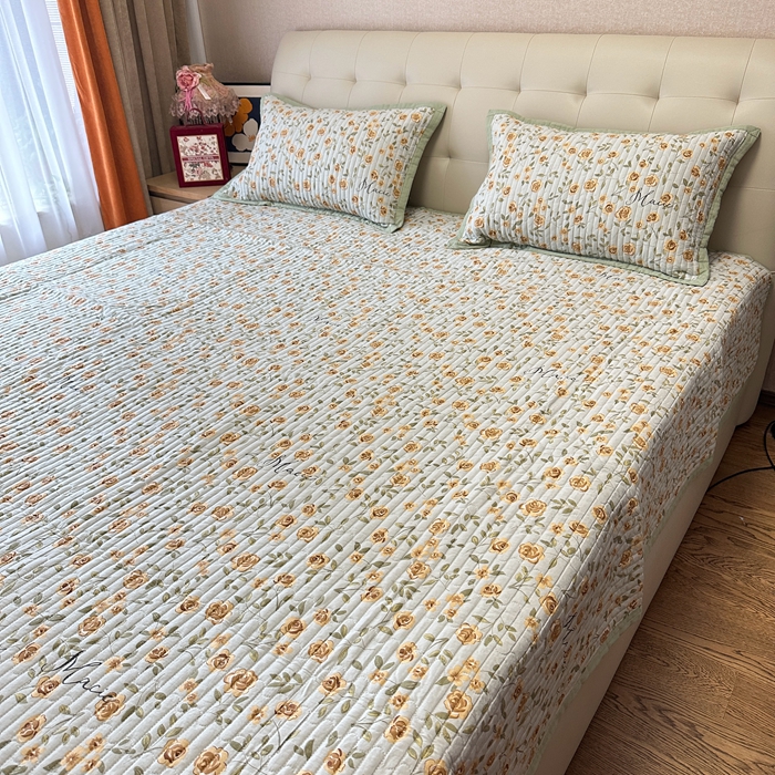 91家纺网 家纺一手货源 找家纺 美优兰 2023新款双面全棉水洗床盖 花屿