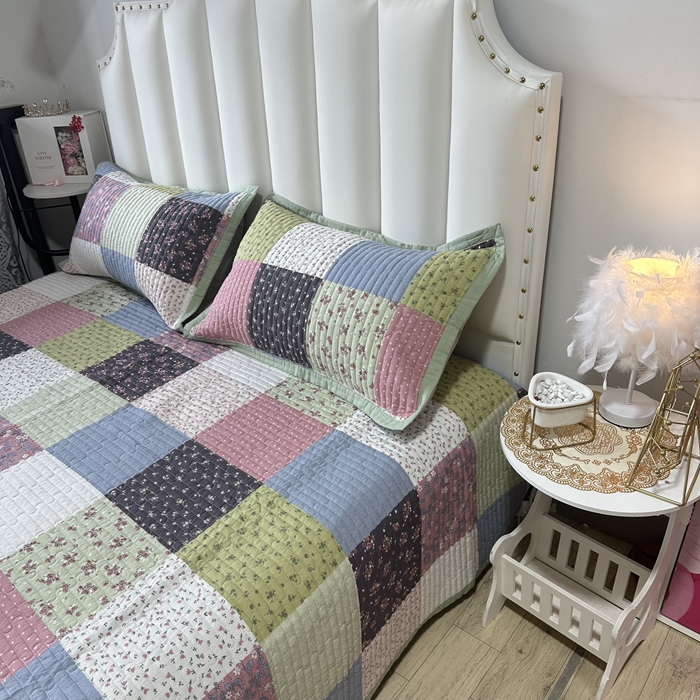 91家纺网 家纺一手货源 找家纺 美优兰 2023新款双面全棉水洗床盖 格桑花