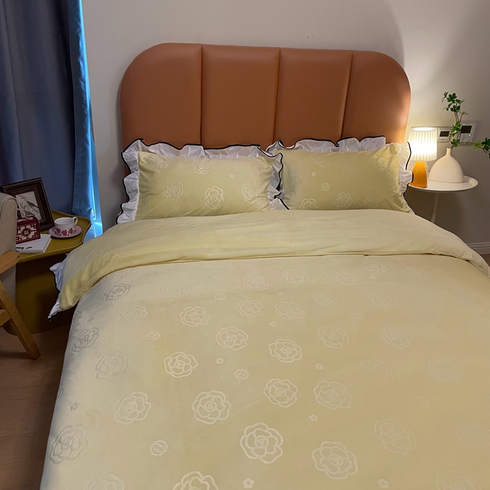 91家纺网 家纺一手货源 找家纺 逸尚阁 2023新款加厚牛奶绒床裙款四件套-香语 香语-奶油黄