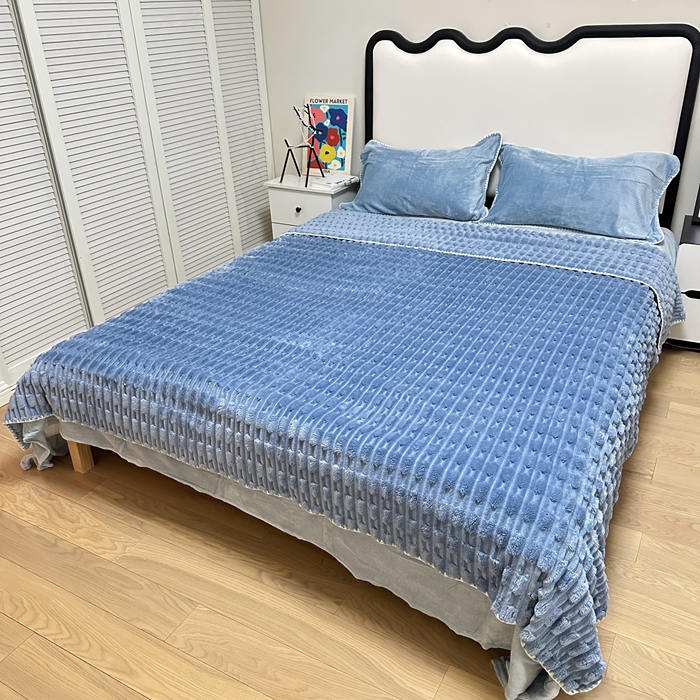 91家纺网 家纺一手货源 找家纺 法澳 2024新款A类仿兔毛绒300克牛奶绒多功能盖毯空调毯毛毯