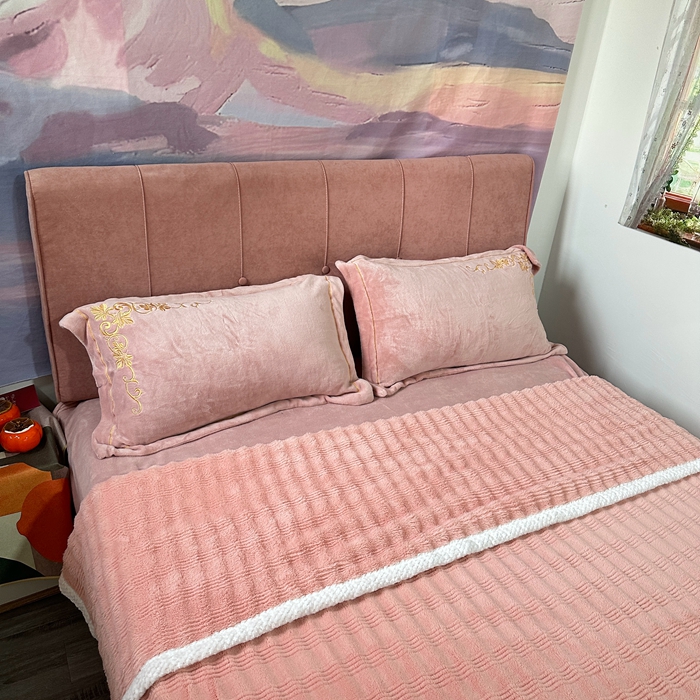 91家纺网 家纺一手货源 找家纺 法澳 2024新款A类仿兔毛绒300克牛奶绒多功能盖毯空调毯毛毯