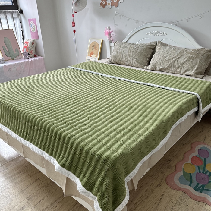 91家纺网 家纺一手货源 找家纺 法澳 2024新款A类仿兔毛绒300克牛奶绒多功能盖毯空调毯毛毯