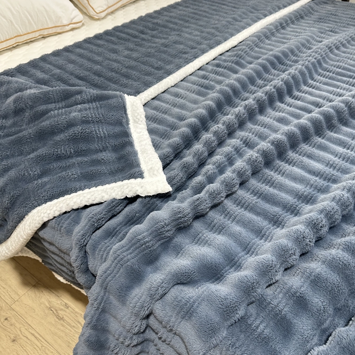 91家纺网 家纺一手货源 找家纺 法澳 2024新款A类仿兔毛绒300克牛奶绒多功能盖毯空调毯毛毯