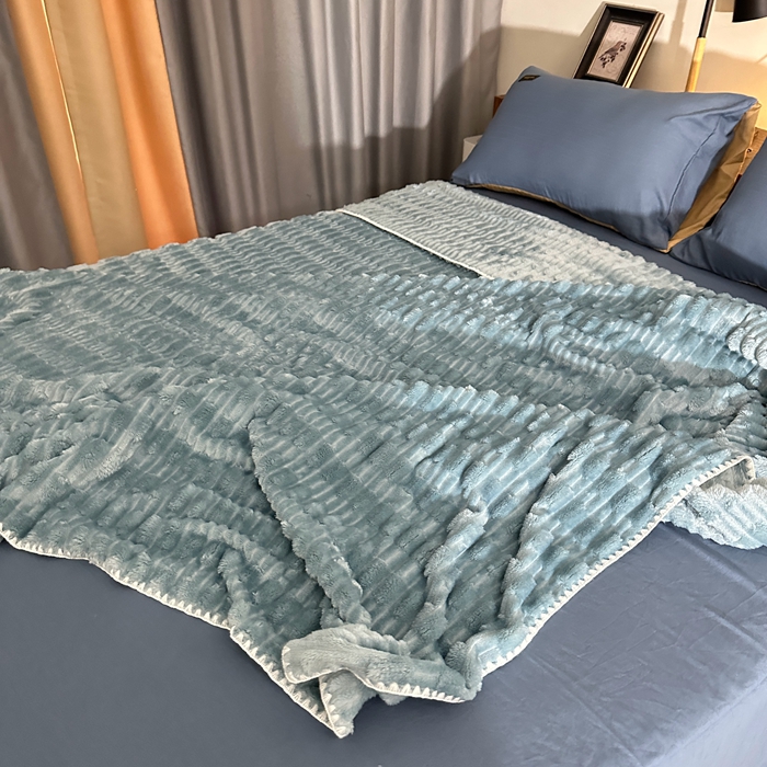 91家纺网 家纺一手货源 找家纺 法澳 2024新款A类仿兔毛绒300克牛奶绒多功能盖毯空调毯毛毯