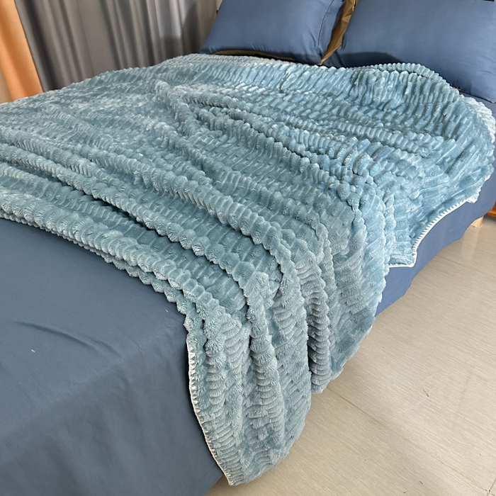 91家纺网 家纺一手货源 找家纺 法澳 2024新款A类仿兔毛绒300克牛奶绒多功能盖毯空调毯毛毯