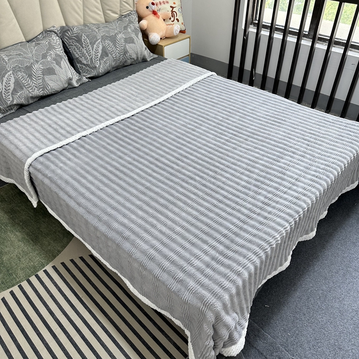 91家纺网 家纺一手货源 找家纺 法澳 2024新款A类仿兔毛绒300克牛奶绒多功能盖毯空调毯毛毯