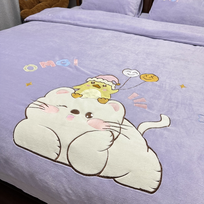 91家纺网 家纺一手货源 找家纺 米瑞娜 2024新款贴布绣牛奶绒四件套 好伙伴-紫