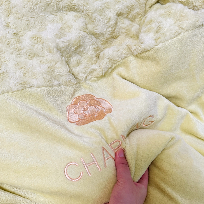 91家纺网 家纺一手货源 找家纺 眷恋 2024新款兔毛牛奶绒四件套 玫瑰之恋-抹茶绿