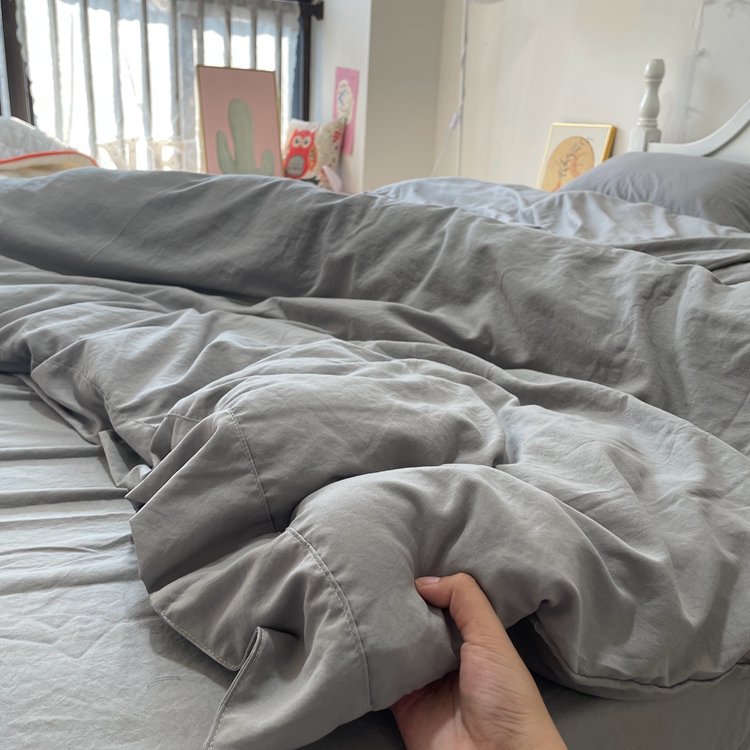 91家纺网 家纺一手货源 找家纺 纽扣款INS无印风四件套小竺棉日式云柔水洗棉轻奢高级床单款无印风纽扣款