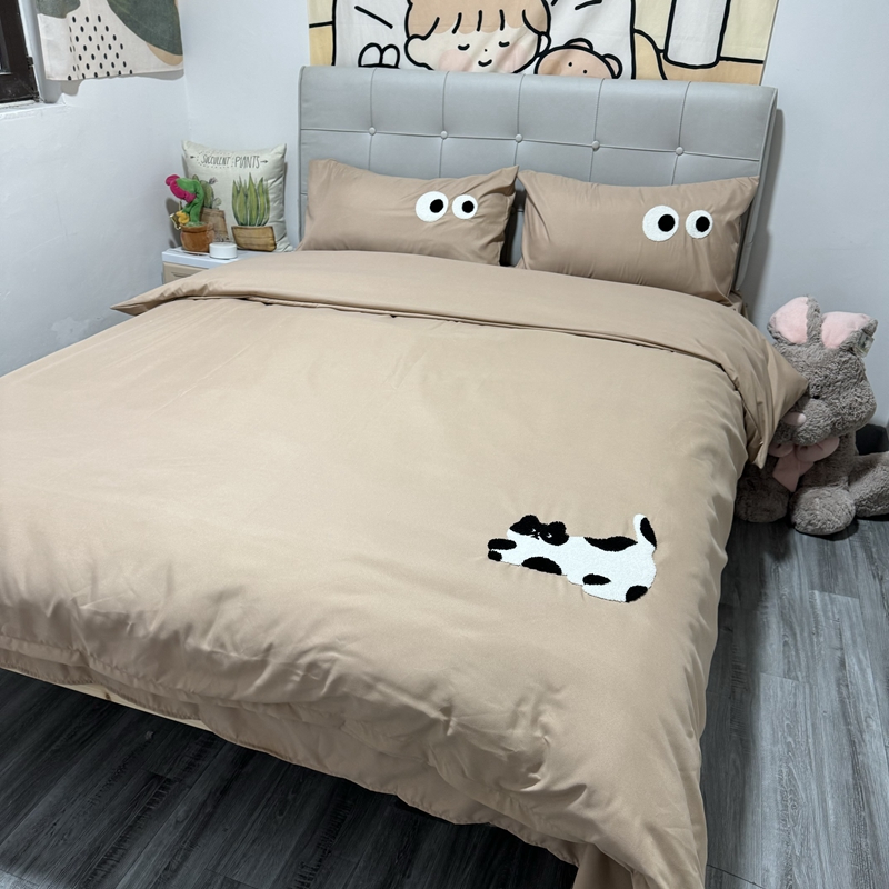 91家纺网 家纺一手货源 找家纺 N先生 2024新款美拉德多巴胺毛巾绣四件套-猫咪系列 猫咪-坚果棕