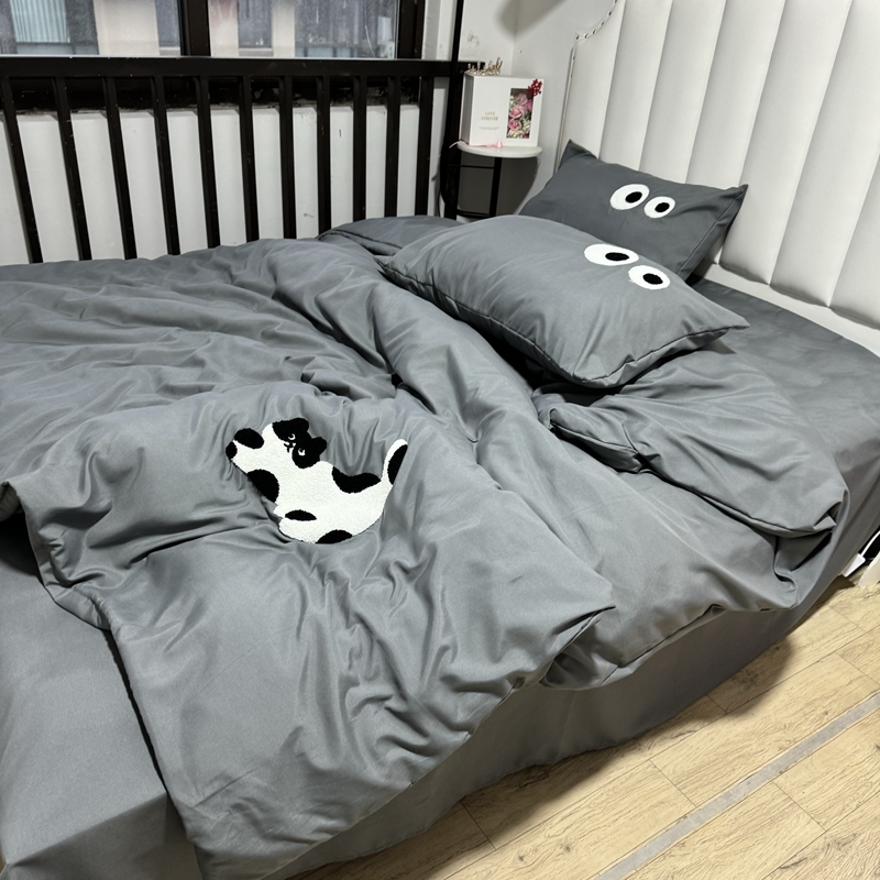 91家纺网 家纺一手货源 找家纺 N先生 2024新款美拉德多巴胺毛巾绣四件套-猫咪系列 猫咪-高级灰