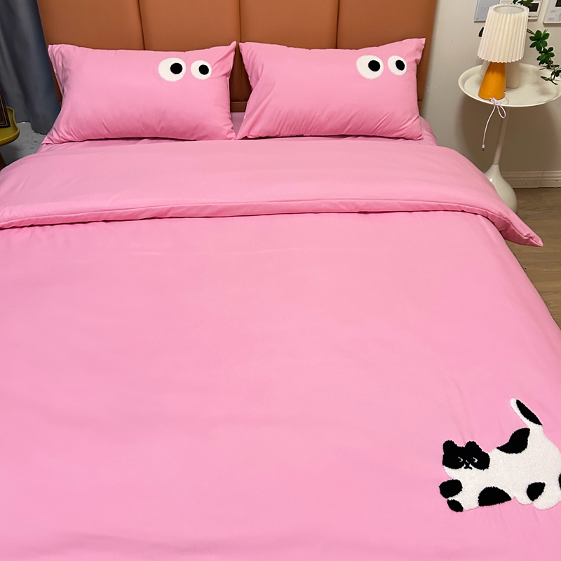 91家纺网 家纺一手货源 找家纺 N先生 2024新款美拉德多巴胺毛巾绣四件套-猫咪系列 猫咪-翻糖粉