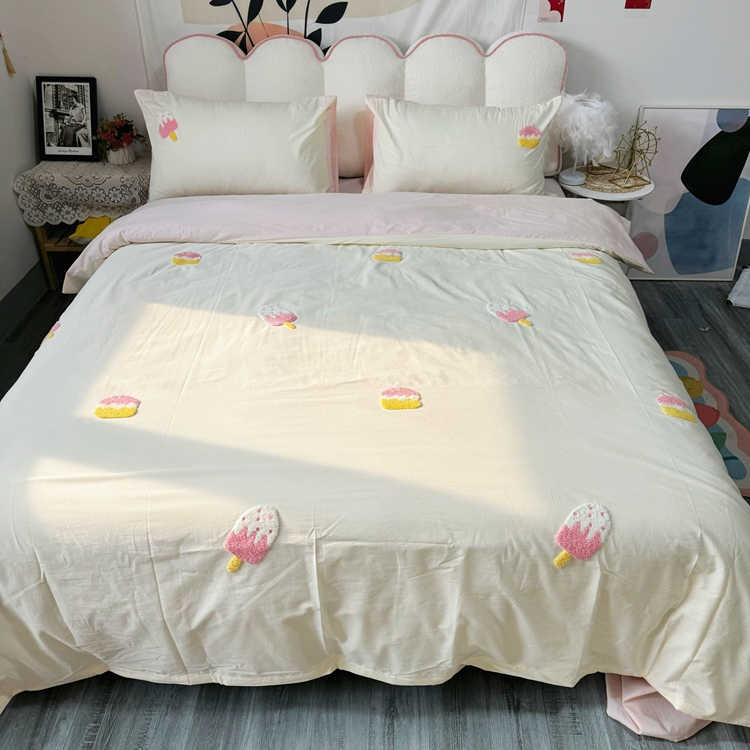 91家纺网 家纺一手货源 找家纺 红嘴企鹅 2025新款全棉卡通毛巾绣四件套 冰淇淋-纯棉