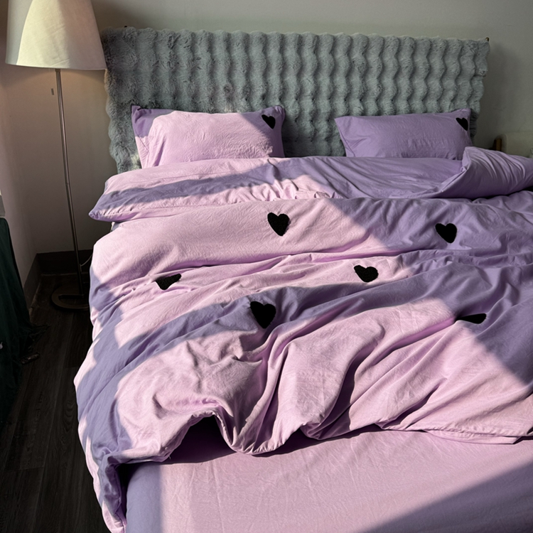 91家纺网 家纺一手货源 找家纺 N先生 2025新款超柔水洗棉毛巾绣四件套极简风系列 爱心-紫