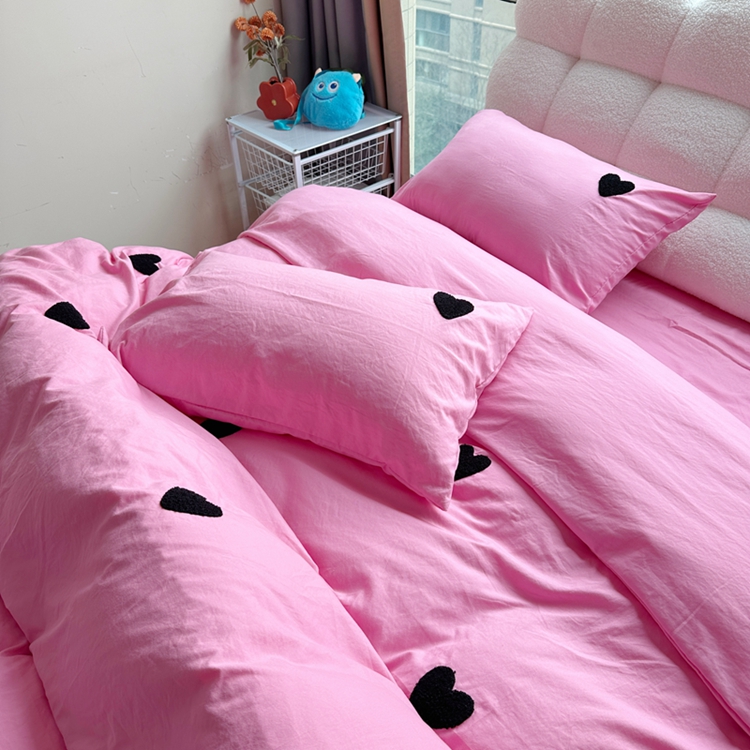 91家纺网 家纺一手货源 找家纺 N先生 2025新款超柔水洗棉毛巾绣四件套极简风系列 爱心-玫红