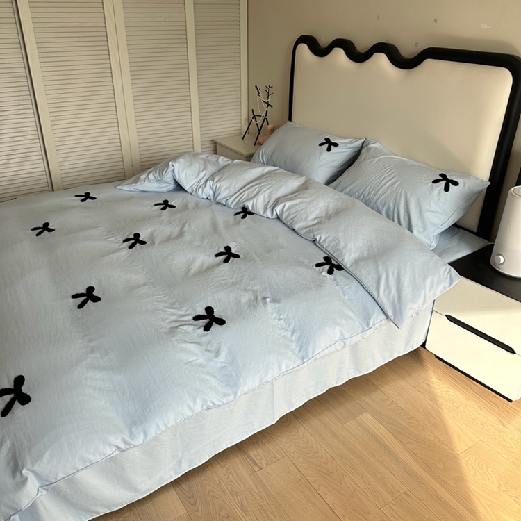 91家纺网 家纺一手货源 找家纺 N先生 2025新款超柔水洗棉毛巾绣四件套极简风系列 蝴蝶结-蓝