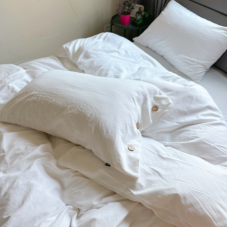 91家纺网 家纺一手货源 找家纺 yyds网供 2024新款纽扣款无印风四件套非全棉纯棉日式水洗棉三件套轻奢INS风（含买家秀） 月光白-无印风纽扣款