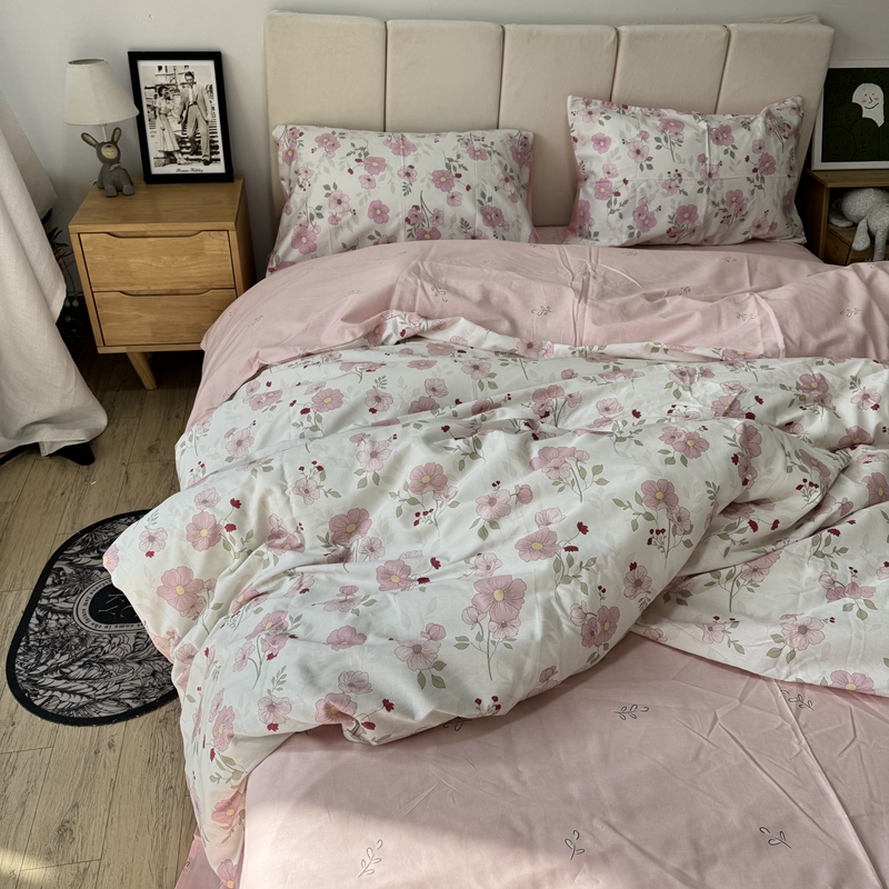 91家纺网 家纺一手货源 找家纺 清雅福 2024新款全棉13372小清新四件套-第三季 花漫蹊粉