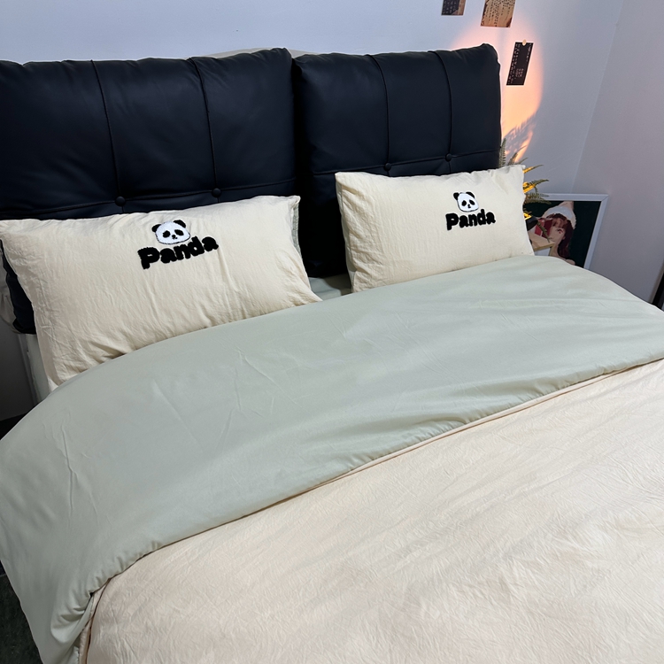 91家纺网 家纺一手货源 找家纺 优迈 2024新款超柔磨毛水洗棉毛巾绣四件套系列（专版） 熊猫