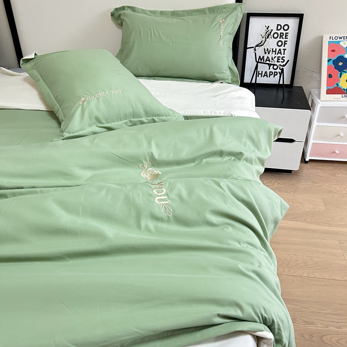 91家纺网 家纺一手货源 找家纺 N先生2024新款水洗磨毛四件套-露娜系列 绿