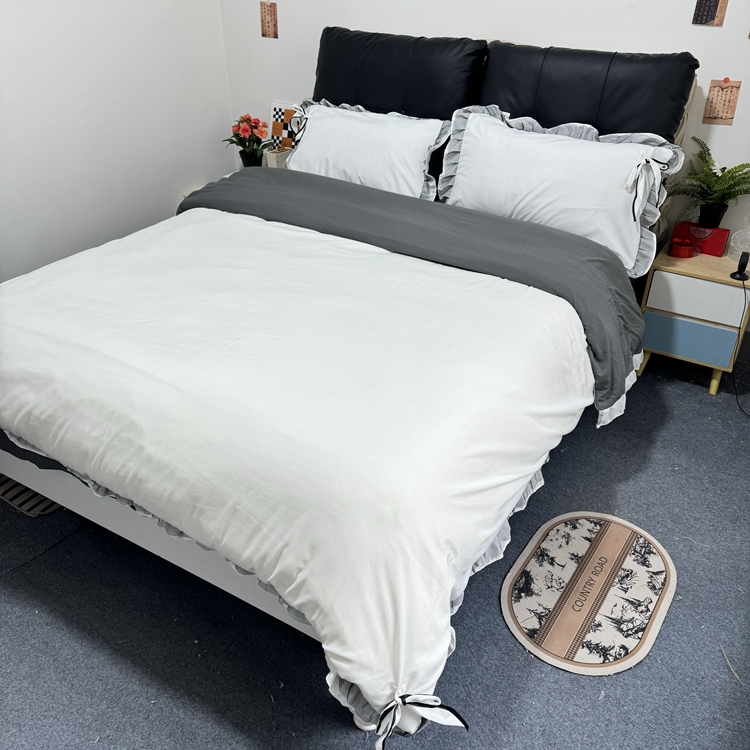 91家纺网 家纺一手货源 找家纺 春光里 2024新款蝴蝶结花边磨毛四件套 蝴蝶花边-米白